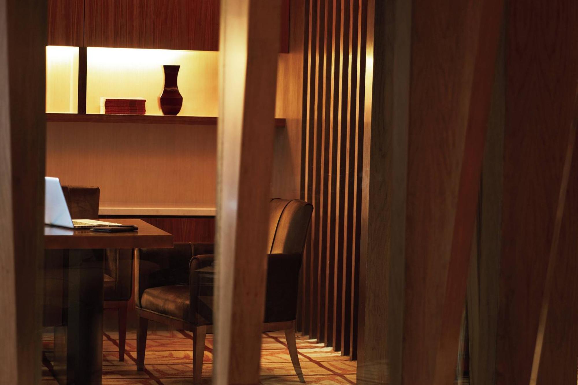 Sheraton Ningbo Hotel - Tianyi Square מראה חיצוני תמונה